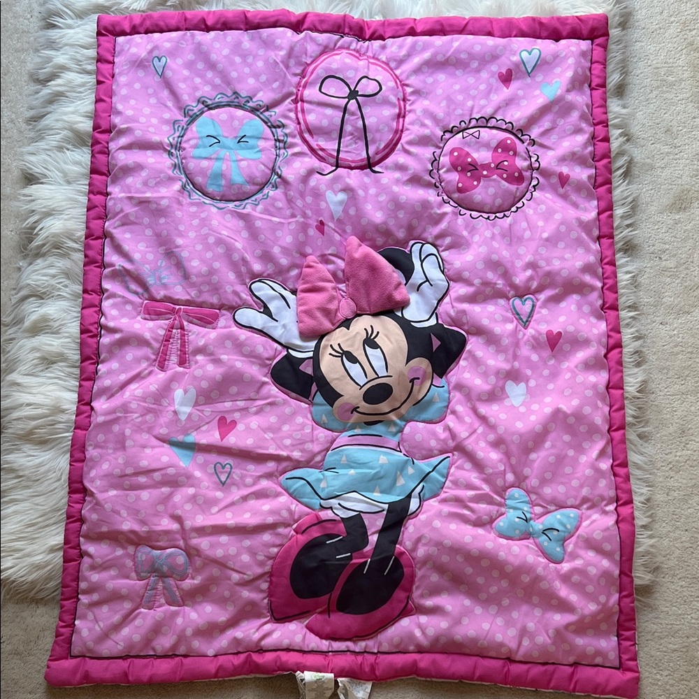 Disney Minnie Mouse Pink and Blue Kids Quilt